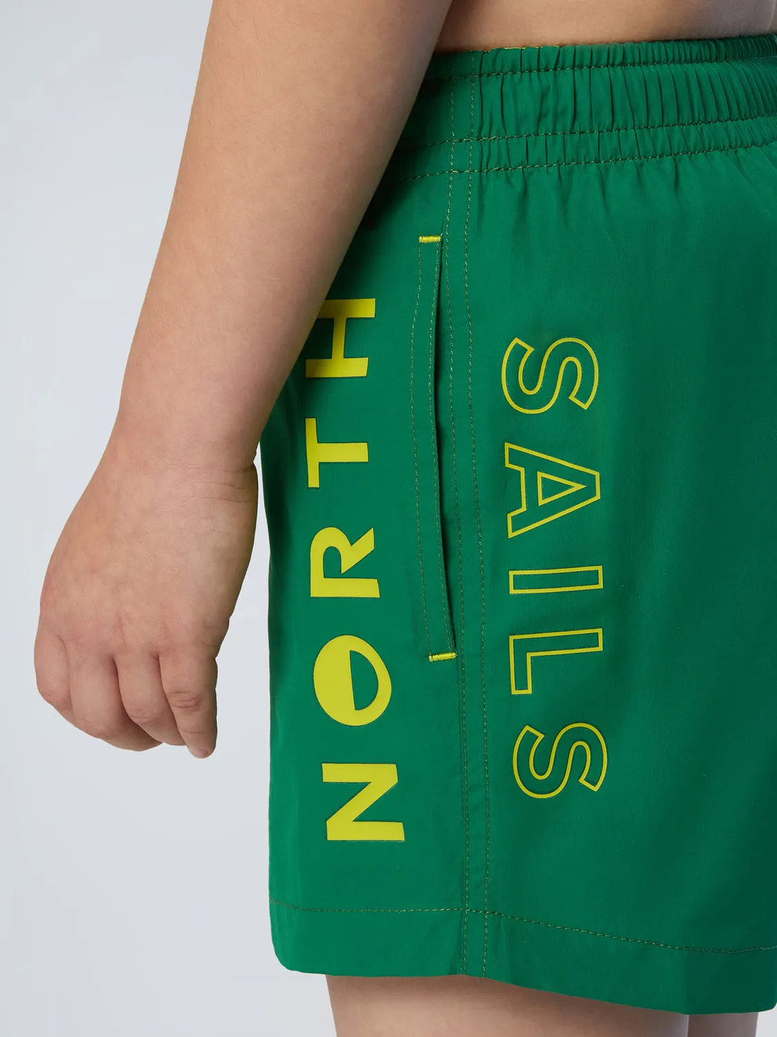 North Sails short de bain imprimé vertical recyclé