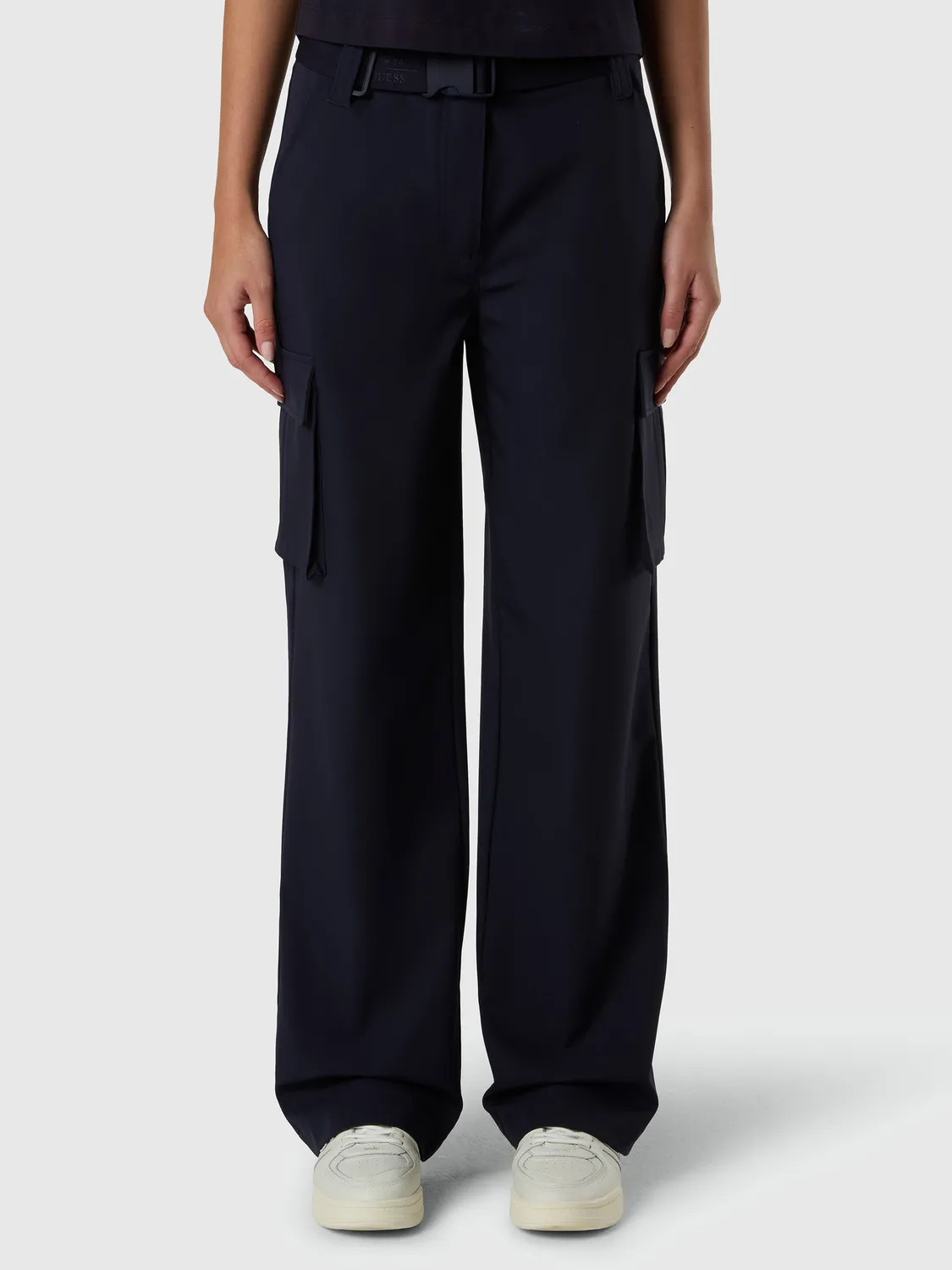 Guess x North Sails Cargo pantalon cargo Sahara femme