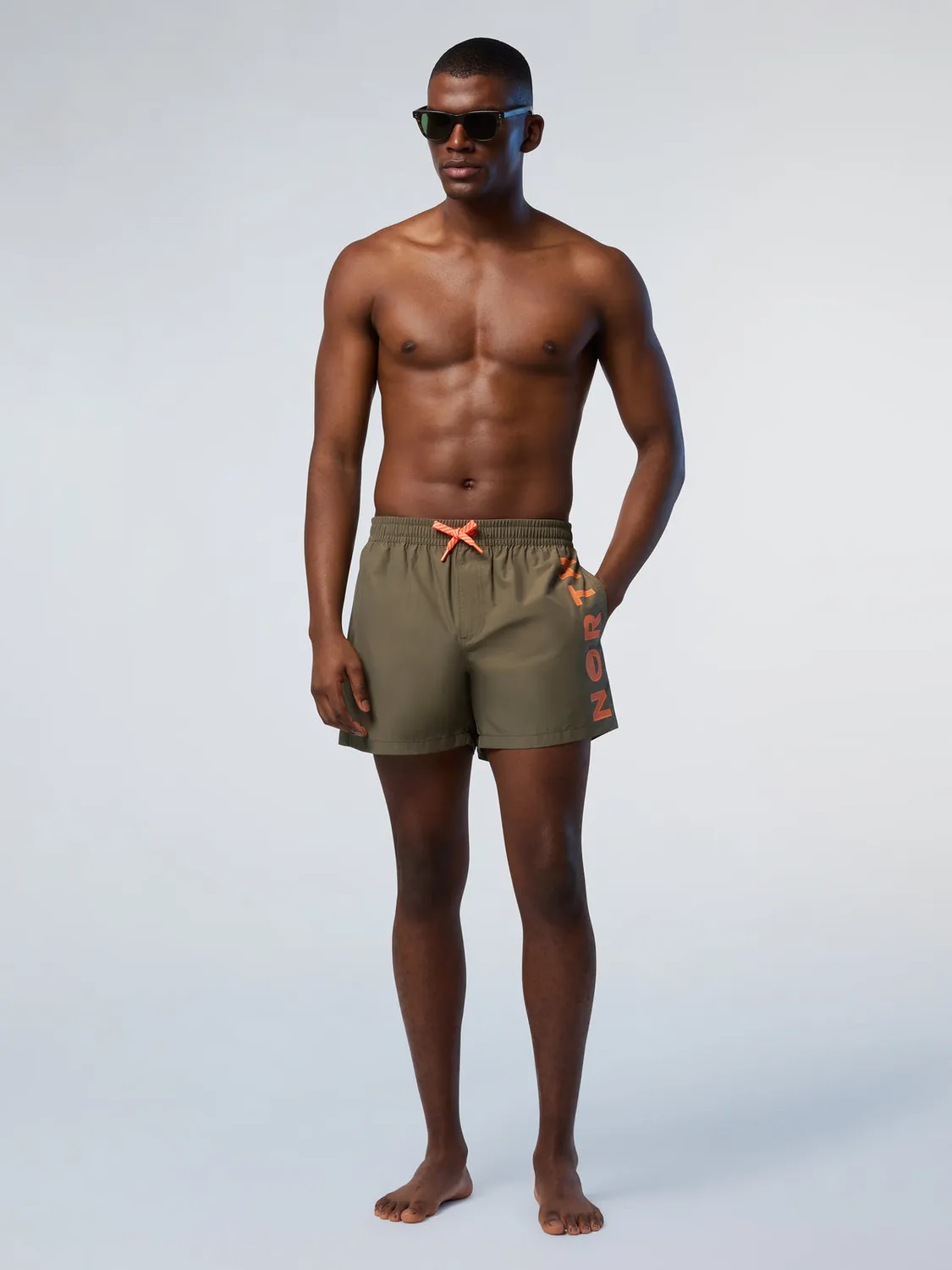 North Sails short bain imprimé vertical nylon recyclé