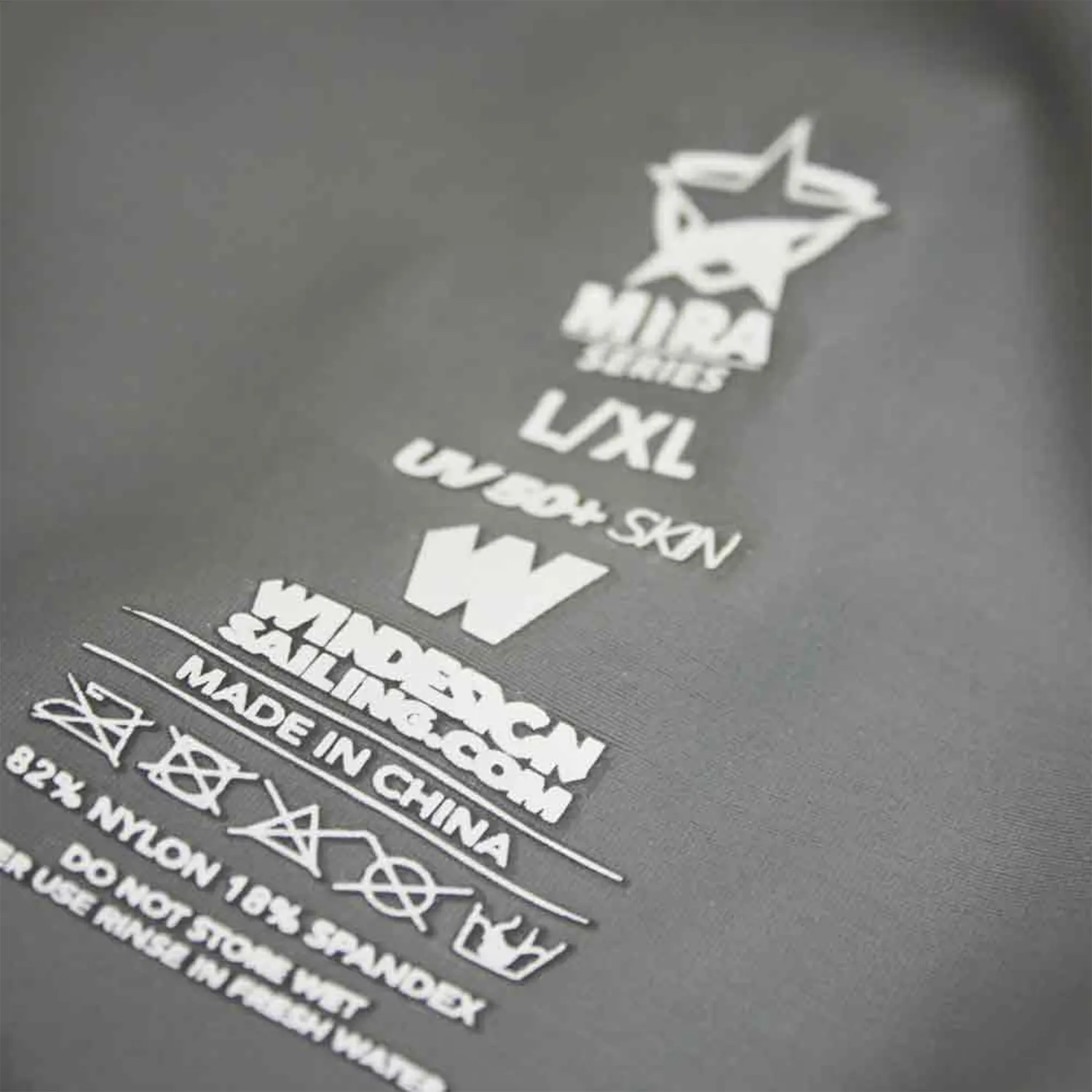 Windesign EX2535 lycra manches courtes UV50+ ajusté