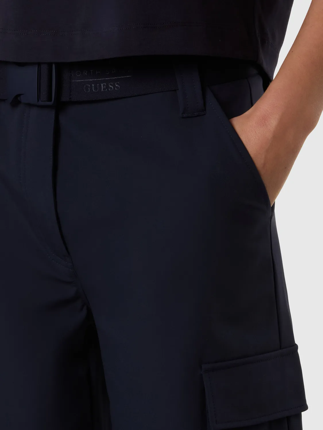 Guess x North Sails Cargo pantalon cargo Sahara femme
